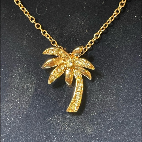 NIB Bella & Rose Watch & Palm Tree Necklace Gift Set in Rose Gold - Picture 5 of 7